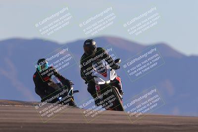 media/Nov-06-2023-Moto Forza (Mon) [[ce023d0744]]/4-Beginner Group/Session 5 (Turn 9)/